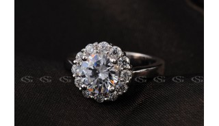 Кольца - Позолоченное кольцо White Stone