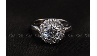 Кольца - Позолоченное кольцо White Stone