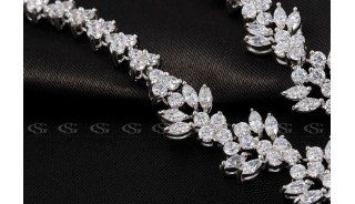 Ожерелья - Позолоченное ожерелье Graceful Queen