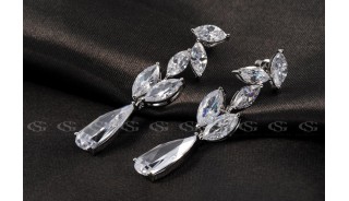 Серьги - Позолоченные серьги Petal of sky